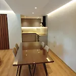 Sunhill Spacious 2 Bedroom Luxury * Tirana