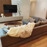 Sunhill Spacious 2 Bedroom Luxury Apartment