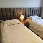 Sunhill Spacious 2 Bedroom Luxury Apartment