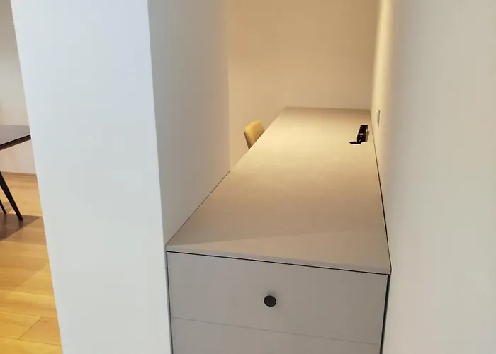 Apartment Sunhill Spacious 2 Bedroom Luxury Tirana