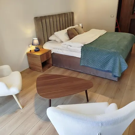 Sunhill Spacious 2 Bedroom Luxury טיראנה
