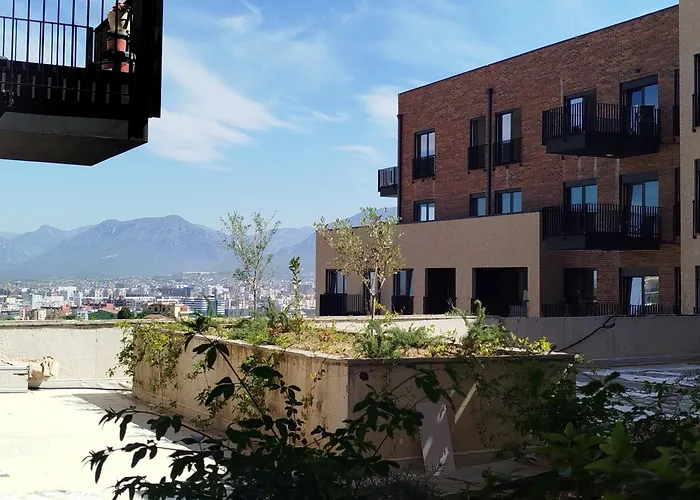 Sunhill Spacious 2 Bedroom Luxury Apartmán *