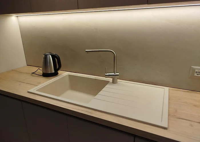 Sunhill Spacious 2 Bedroom Luxury *